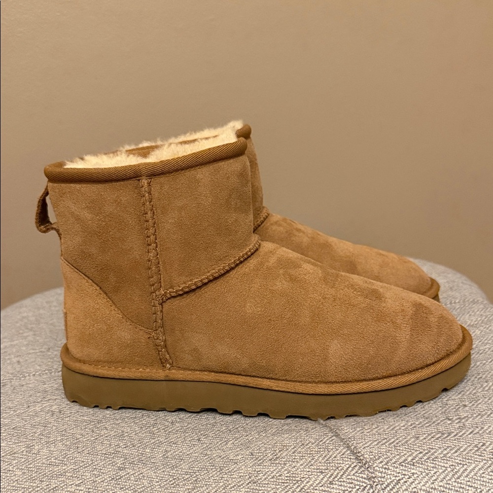 UGG Classic Mini II boots